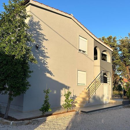 Ap Jurisic Apartment Bibinje Exterior foto