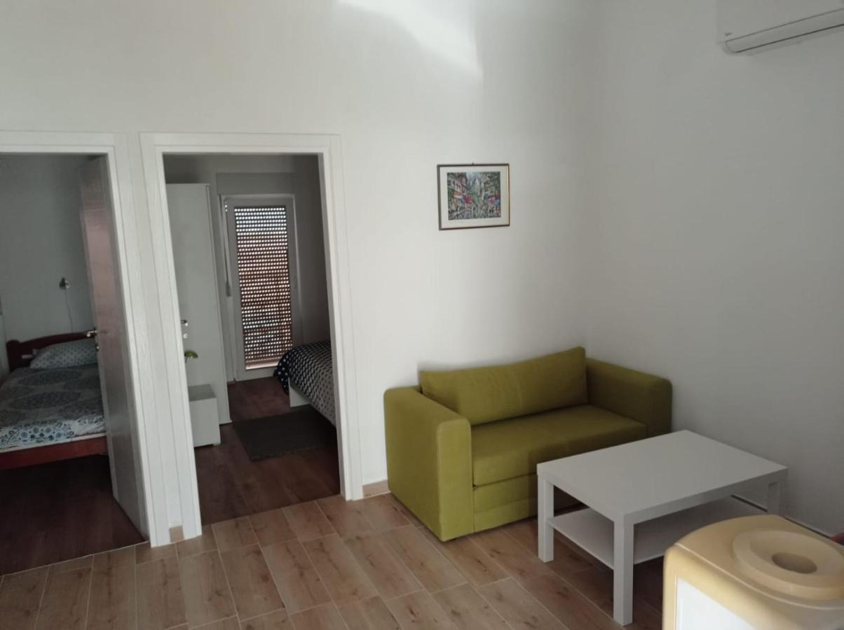 Ap Jurisic Apartment Bibinje Exterior foto