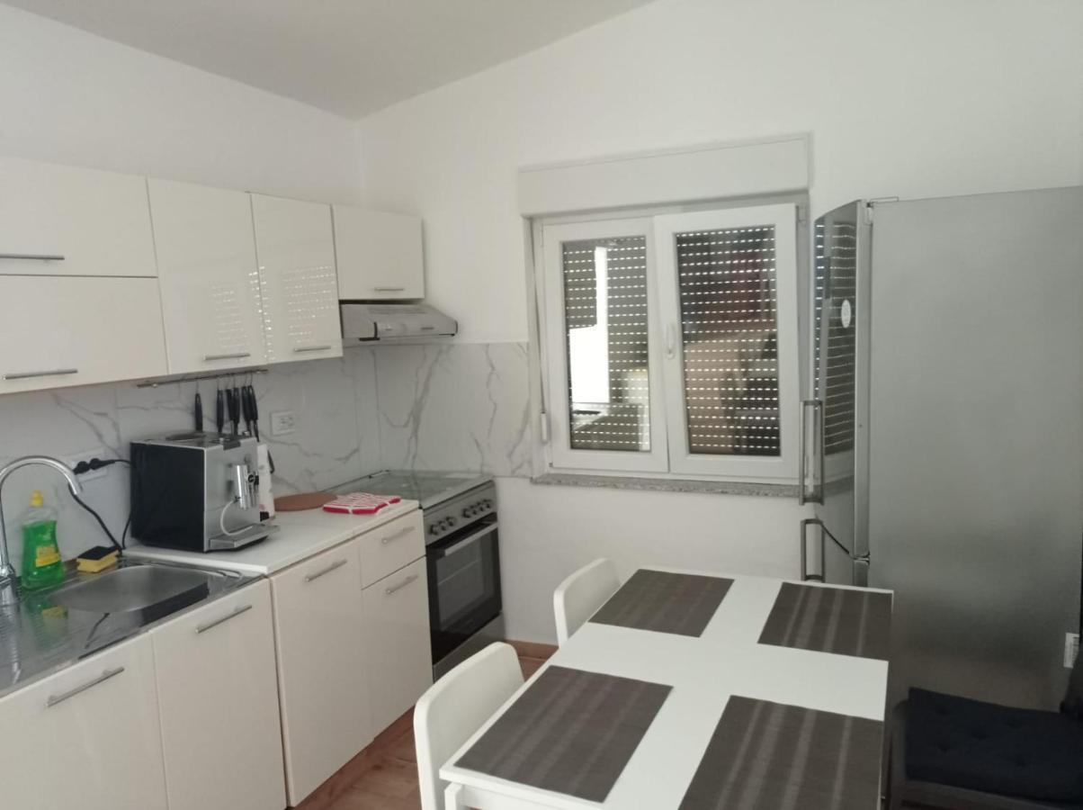 Ap Jurisic Apartment Bibinje Exterior foto